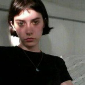 Meet your Posher, Leonora